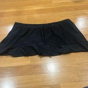 Aqua Green women’s black swim skirt size 3X .